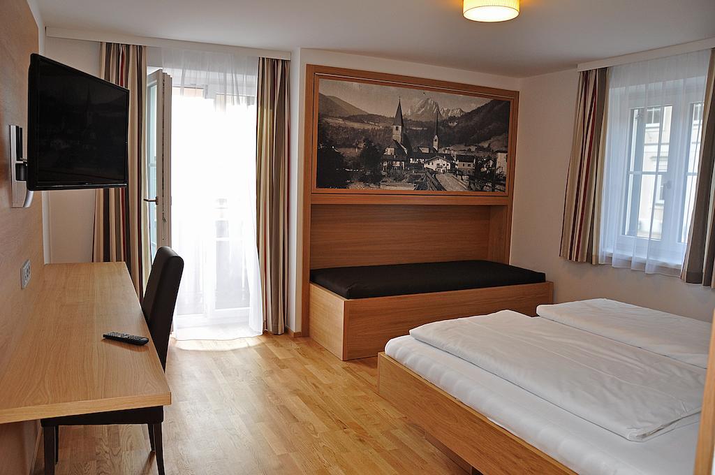 Hotel Gasthof Tirolerwirt Bischofshofen Δωμάτιο φωτογραφία